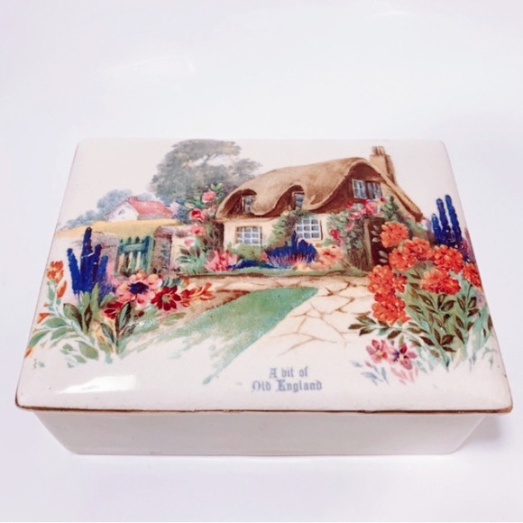 Old Empire English Ceramic Trinket Box With Lid - Picture 1 of 8
